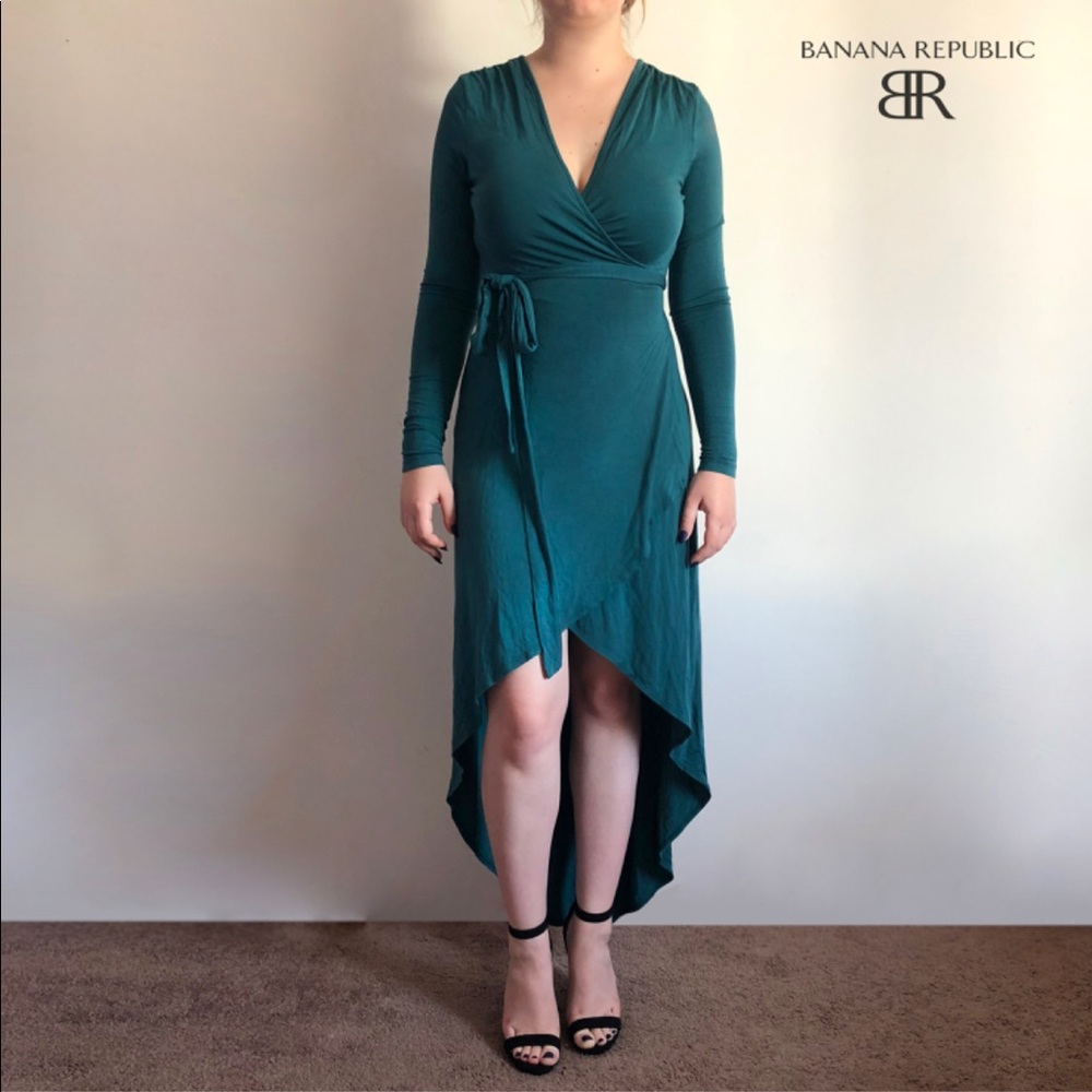🥂 Banana Republic Wrap Dress Green free gift!